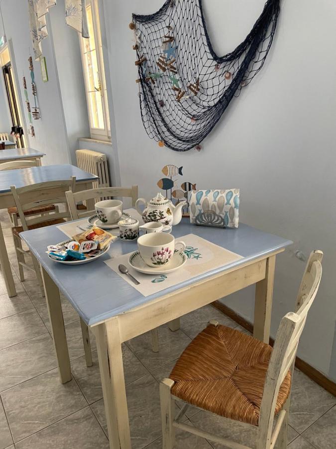 Hotel Eden Follonica Eksteriør bilde